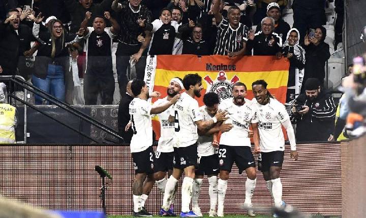 Análise: Labyad salva em atuação frustrante do Corinthians e garante vitória fundamental no Brasileiro