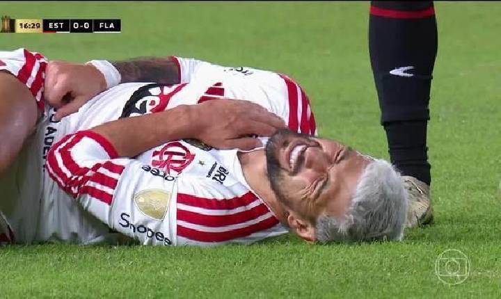 Auxiliar de Jardim critica agressividade do Estudiantes e lamenta lesão de Arrascaeta, do Flamengo