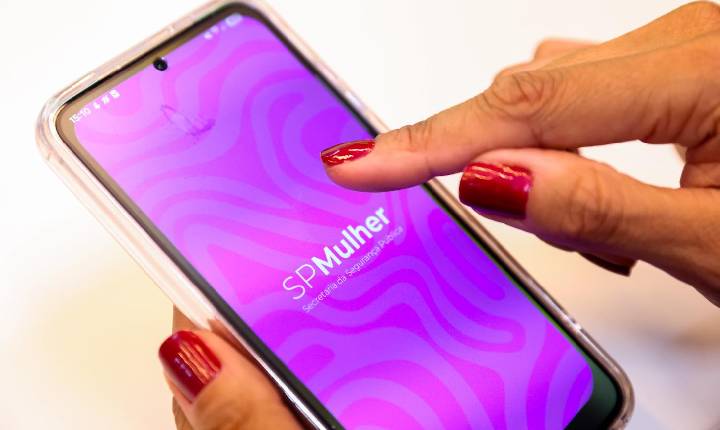 ‘Baixaço’ convida população para fazer o download do app SP Mulher Segura; conheça a ferramenta
