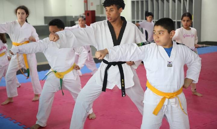 Barueri fortalece inclusão no esporte e já impacta mais de 400 alunos