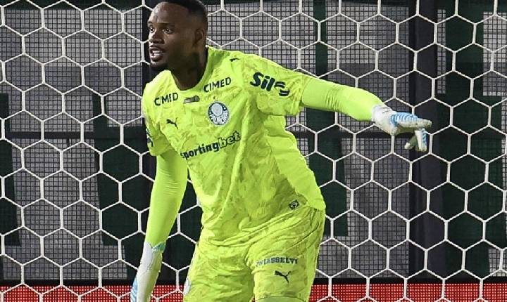 Carlos Miguel brilha em vitória do Palmeiras e exalta entrega do time: 