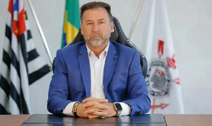 Corinthians: denunciado por invasão, Augusto Melo é expulso do clube