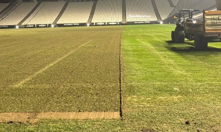 Corinthians inicia troca do gramado da Neo Química Arena durante pausa para Copa