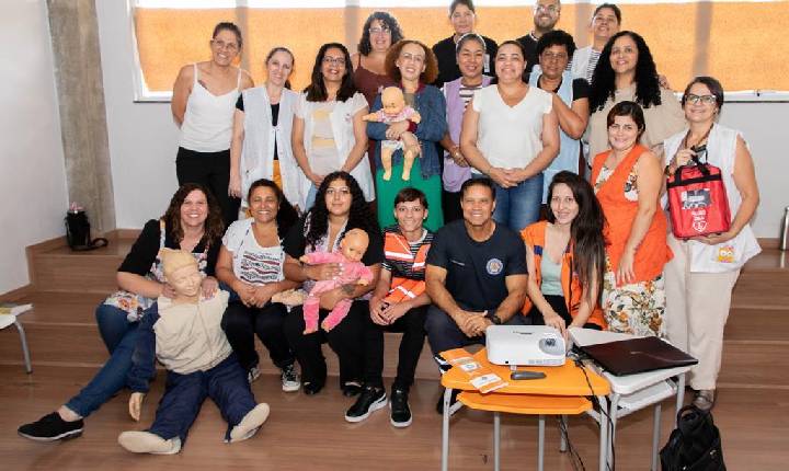 Defesa Civil finaliza ciclo de treinamento em primeiros socorros na maternal do Parque Viana