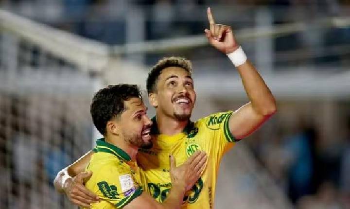 Eduardo descarta mudar estilo do Mirassol e mostra confiança para reação no Brasileirão