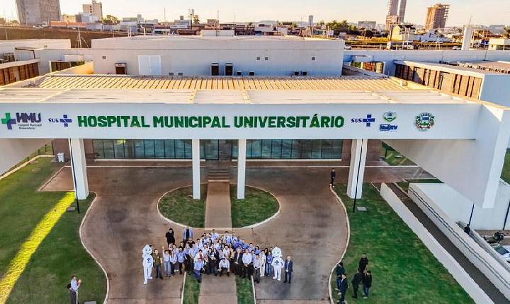 'Educação e saúde, duas coisas que não abrimos mão', diz Lula, em centro de referência em cirurgias