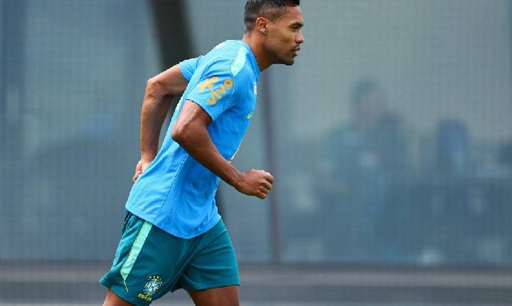 Escalação da Seleção: Ancelotti indica Danilo e Alex Sandro nas laterais para estreia na Copa