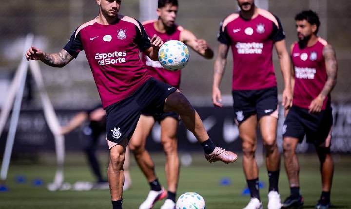 Escalação do Corinthians: Bidu e Garro treinam, e Diniz prepara mudança no ataque