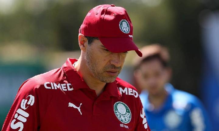 Escalação do Palmeiras: Abel Ferreira tem dúvida para a estreia na Copa do Brasil