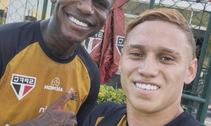 Maik registra encontro com Arboleda no CT do São Paulo