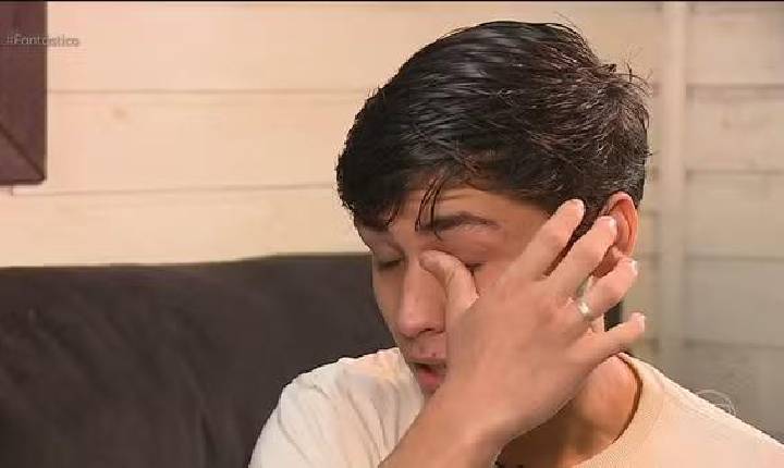 ‘Meu pai achou que não haveria consequências’: jovem expulso de casa por ser gay consegue indenização na Justiça contra os pais