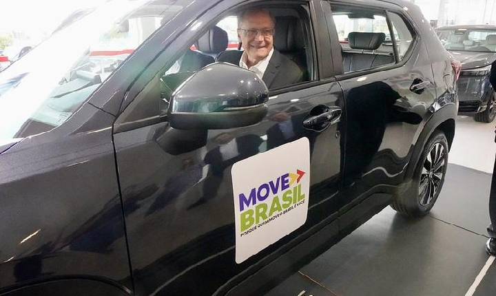 Move Brasil quer estimular mais mulheres no transporte por táxi e aplicativo, diz Alckmin