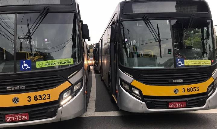 Operação mira cúpula de empresa de ônibus e vereador de SP por lavagem de dinheiro para o PCC