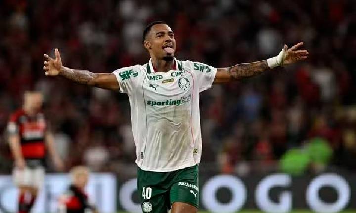 Palmeiras ainda espera City chegar aos 40 milhões de euros por Allan