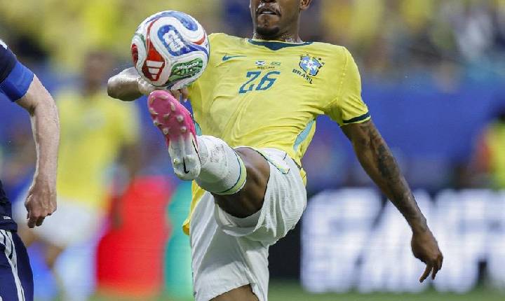 Rayan equilibra o time, Vinicius Jr faz a diferença e seleção começa a encontrar caminhos