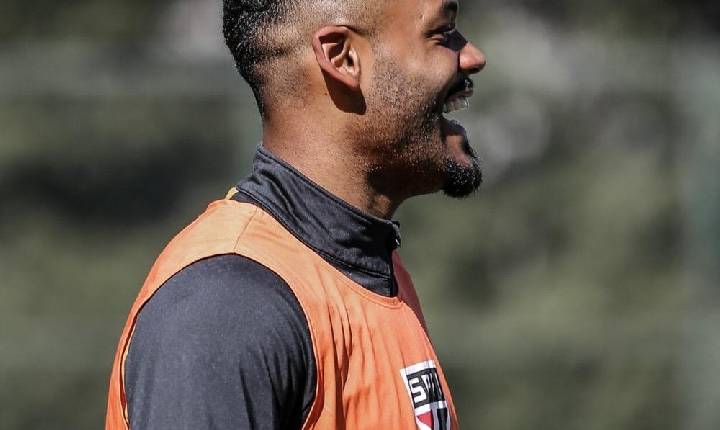 Recuperado de lesão, Sabino treina com elenco do São Paulo