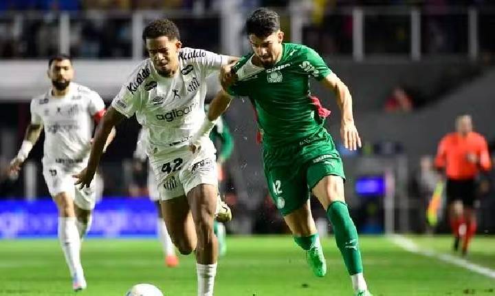 Santos e Palmeiras empatam em clássico de muitas chances na Vila Belmiro