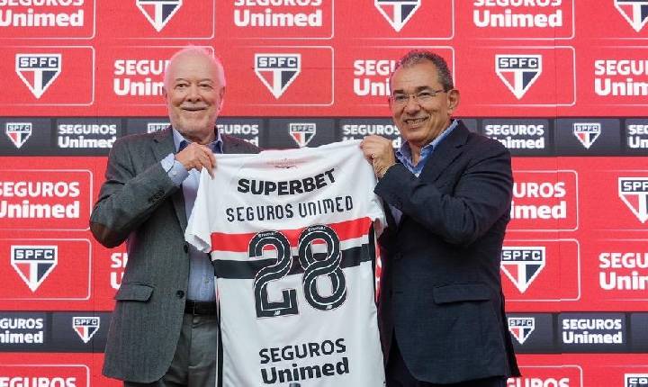 São Paulo refaz contrato sem intermediária e anuncia patrocínio de seguradora
