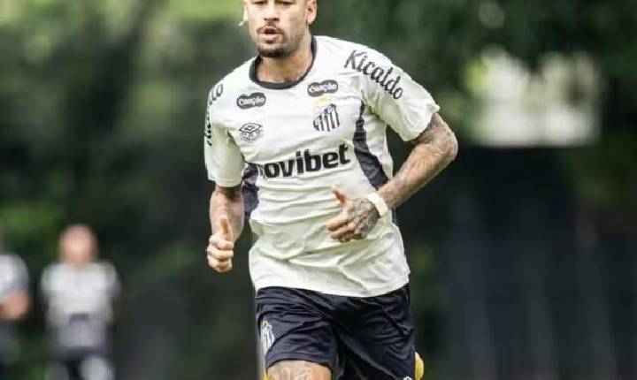 Treino do Santos: Neymar faz trabalho de transição no gramado