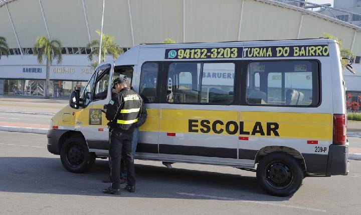 Volta às aulas com segurança: Barueri realiza vistoria obrigatória do transporte escolar