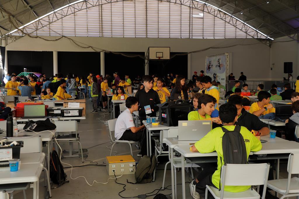 Barueri sedia etapa regional da Olimpíada Brasileira de Robótica neste sábado (7)
