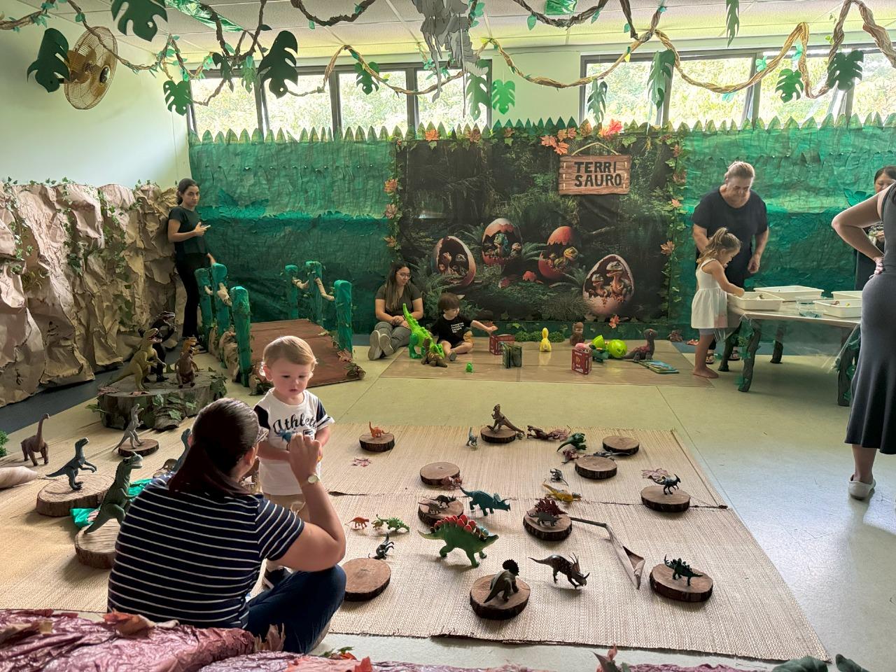 CRPI inaugura ‘sala dos dinossauros’ na abertura da Semana Mundial do Brincar; veja a programação completa