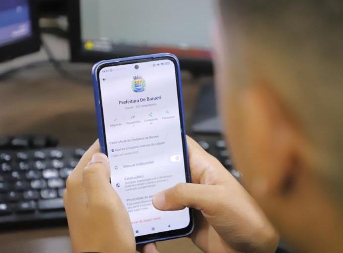 Prefeitura de Barueri lança canal de notícias no WhatsApp