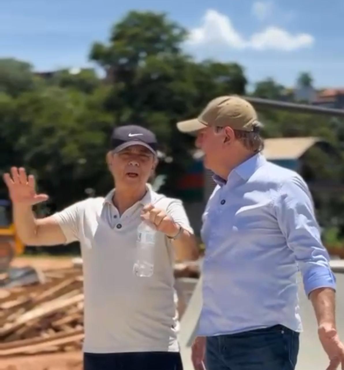 Ao contrário do que está sendo divulgado por alguns veículos de comunicação não existe nenhum tipo de racha entre o Ex-prefeito Rubens Furlan e o atual Prefeito Beto Piteri