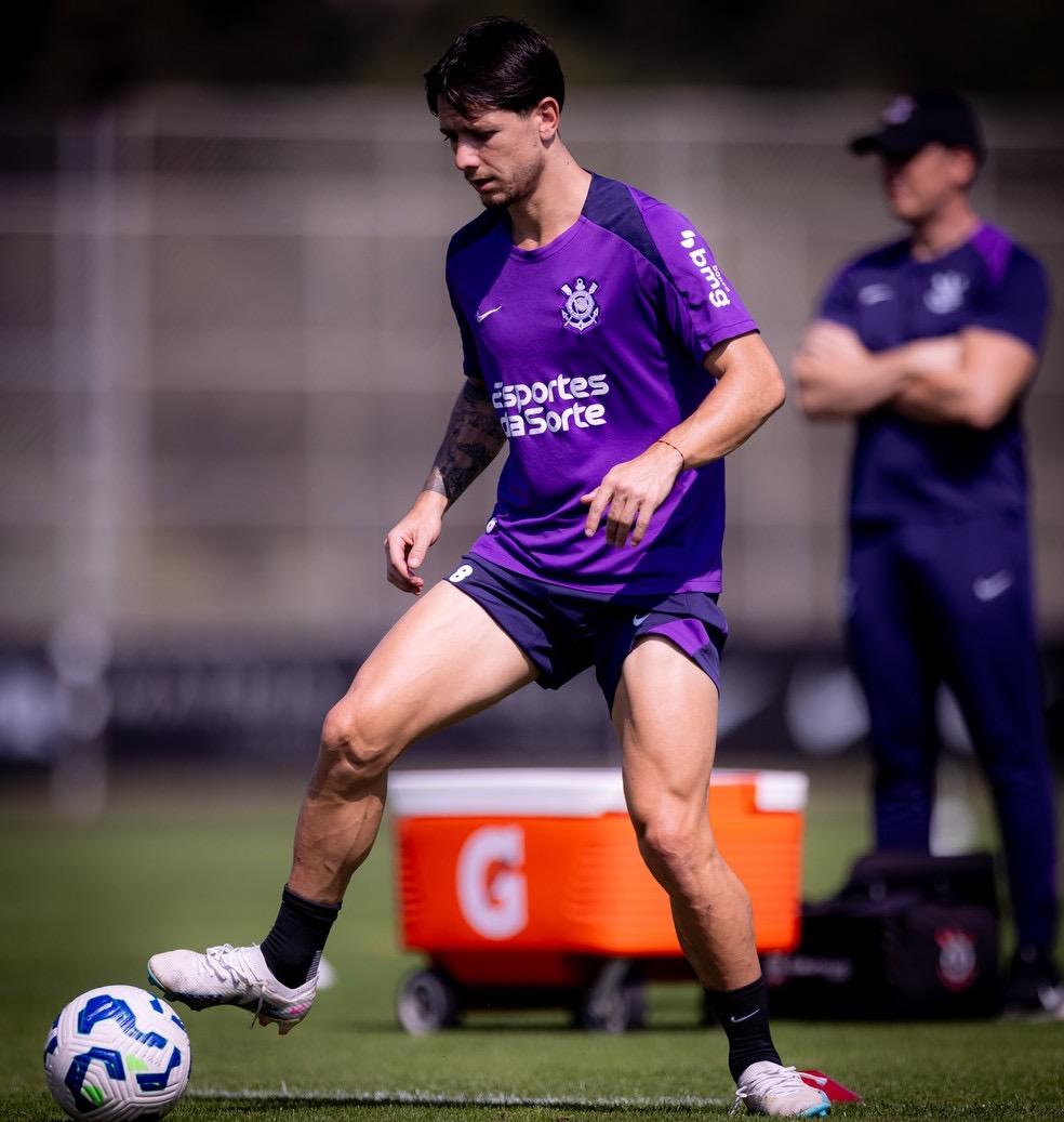 Escalação: Corinthians faz testes e encerra preparação para encarar o Cruzeiro