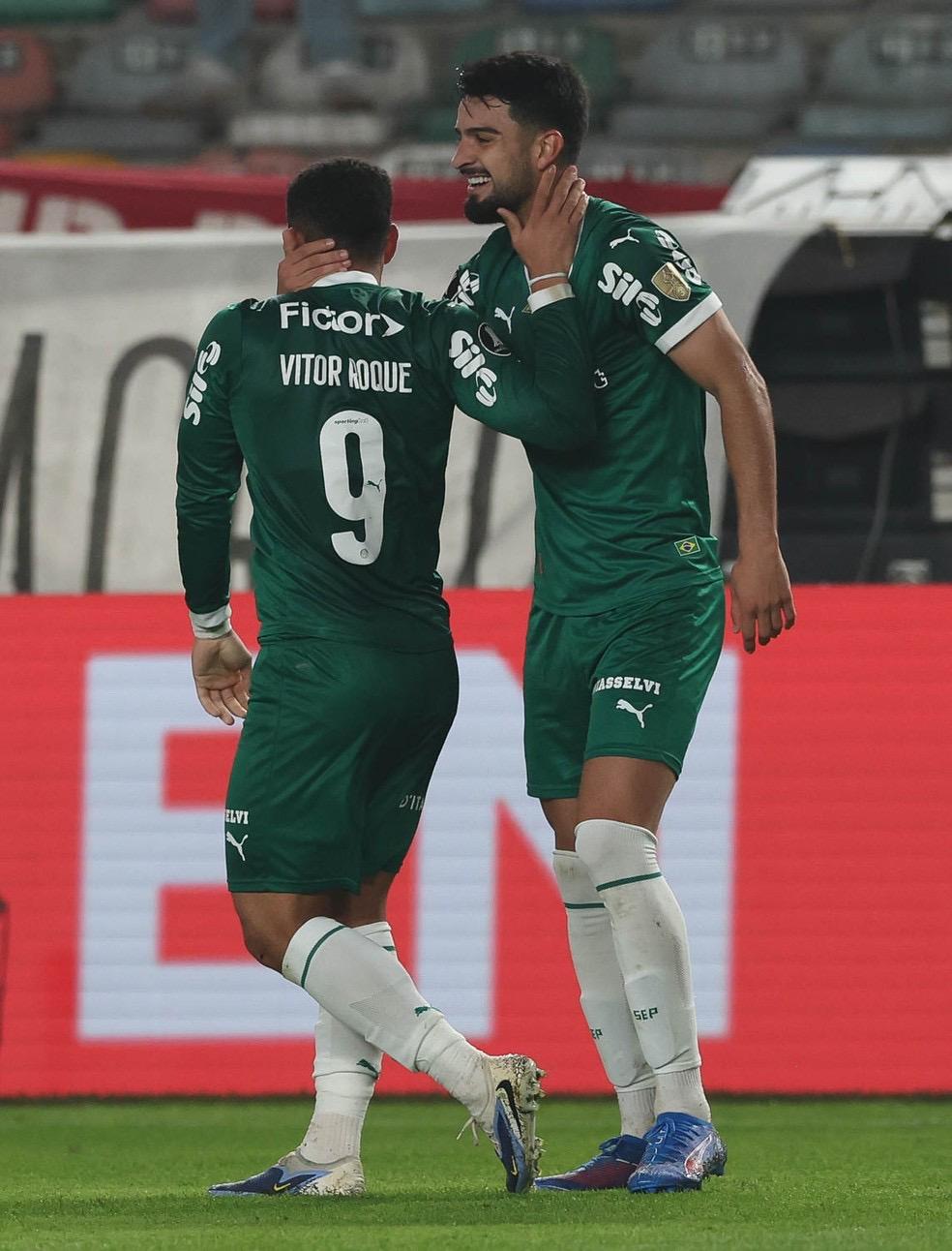 Análise: Palmeiras empolga após Abel apostar em Flaco e Roque e é premiado com vaga encaminhada