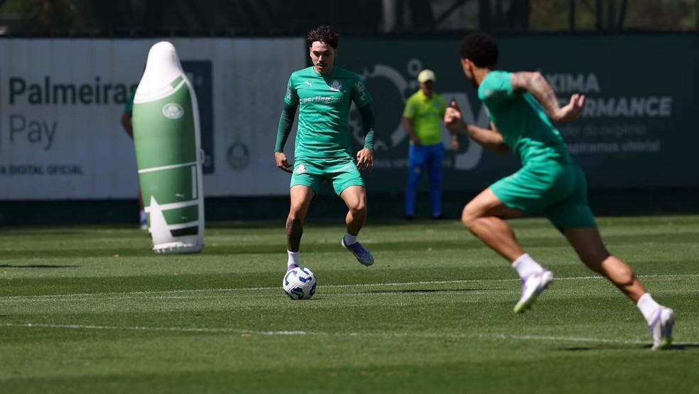 Escalação: Palmeiras encerra preparação para Dérbi com treino tático na Academia