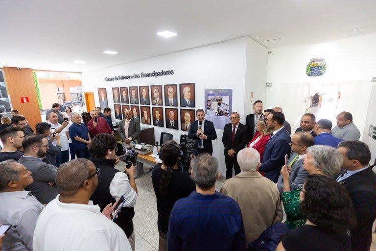 Exposição na Câmara retrata promulgação da Lei Orgânica