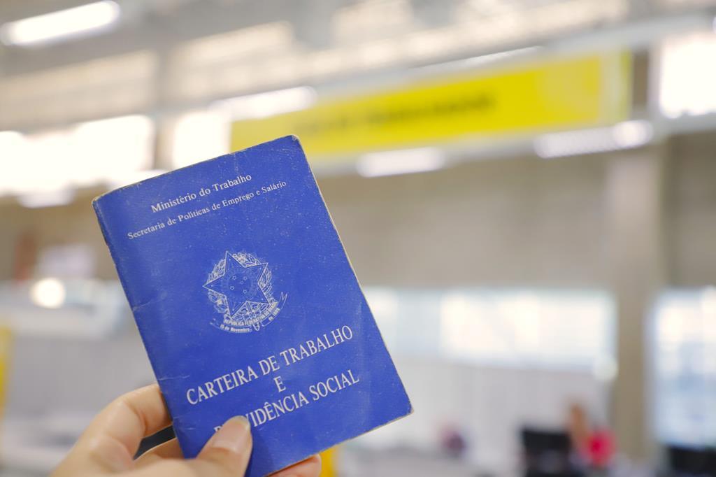 Casa do Trabalhador de Barueri anuncia 33 novas vagas com salários de até R$ 4,2 mil