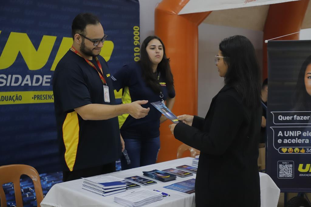 Feirão das Profissões em Barueri amplia horizontes e inspira jovens estudantes