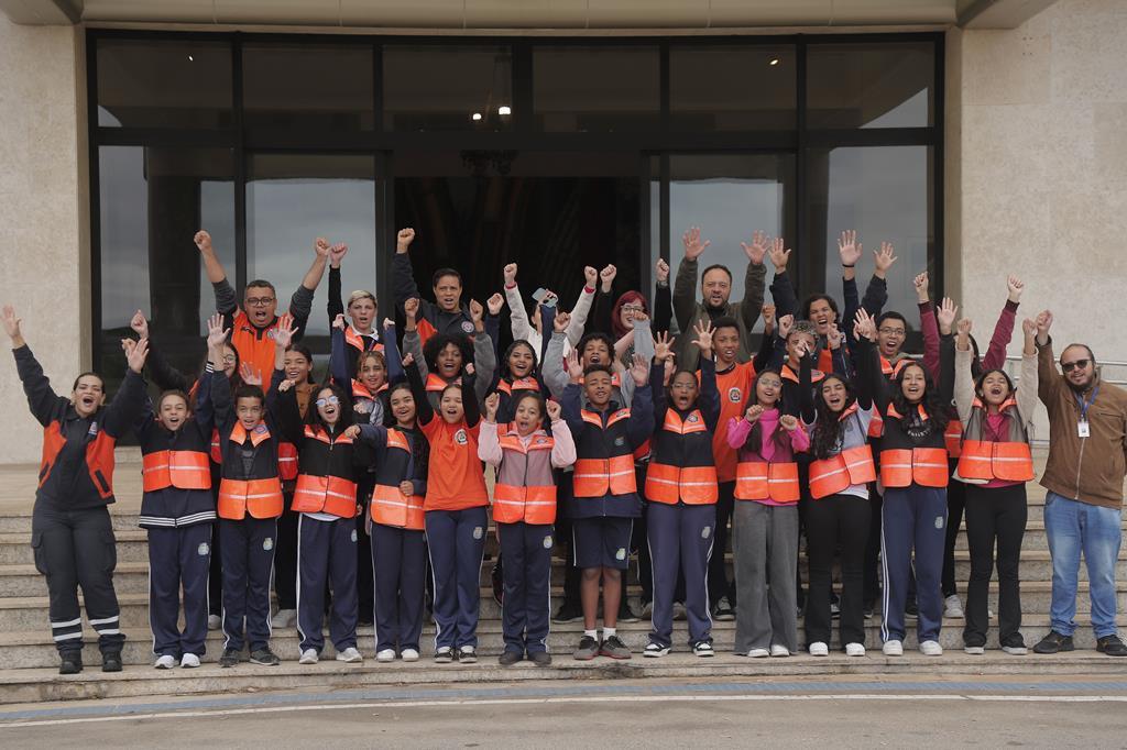 Palácio dos Bandeirantes recebe visita de 23 agentes multiplicadores de Barueri