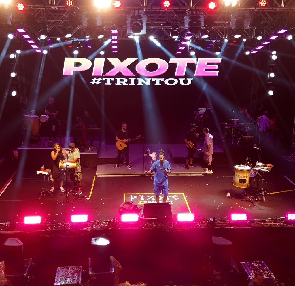 Patati Patatá e Pixote fazem a festa na inauguração do novo Parque da Juventude, dia 19