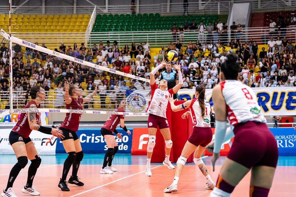 Paulistano Barueri chega à final do Campeonato Paulista de Vôlei Feminino 2025