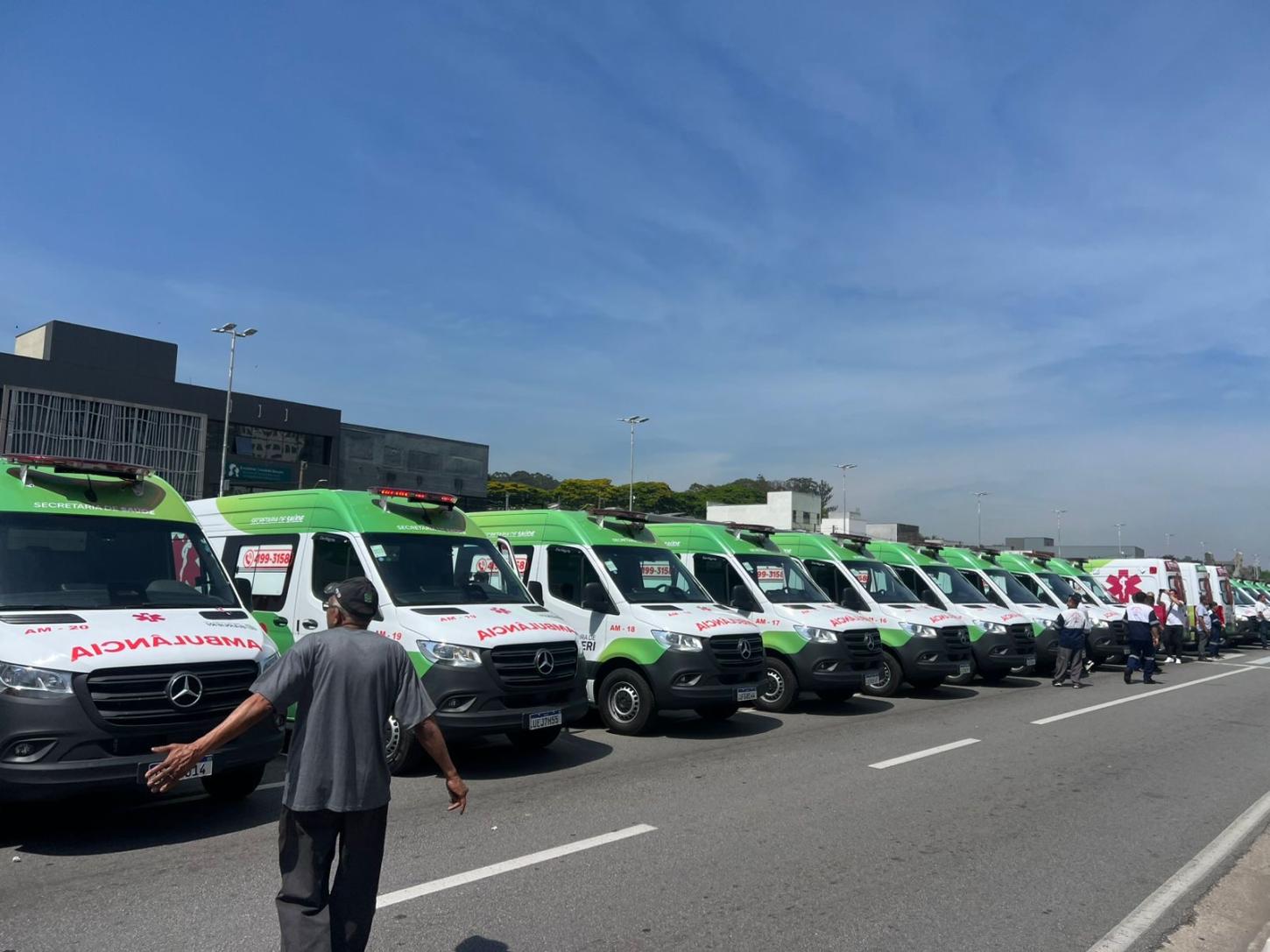Piteri moderniza e amplia frota da saúde de Barueri com 25 novas ambulâncias
