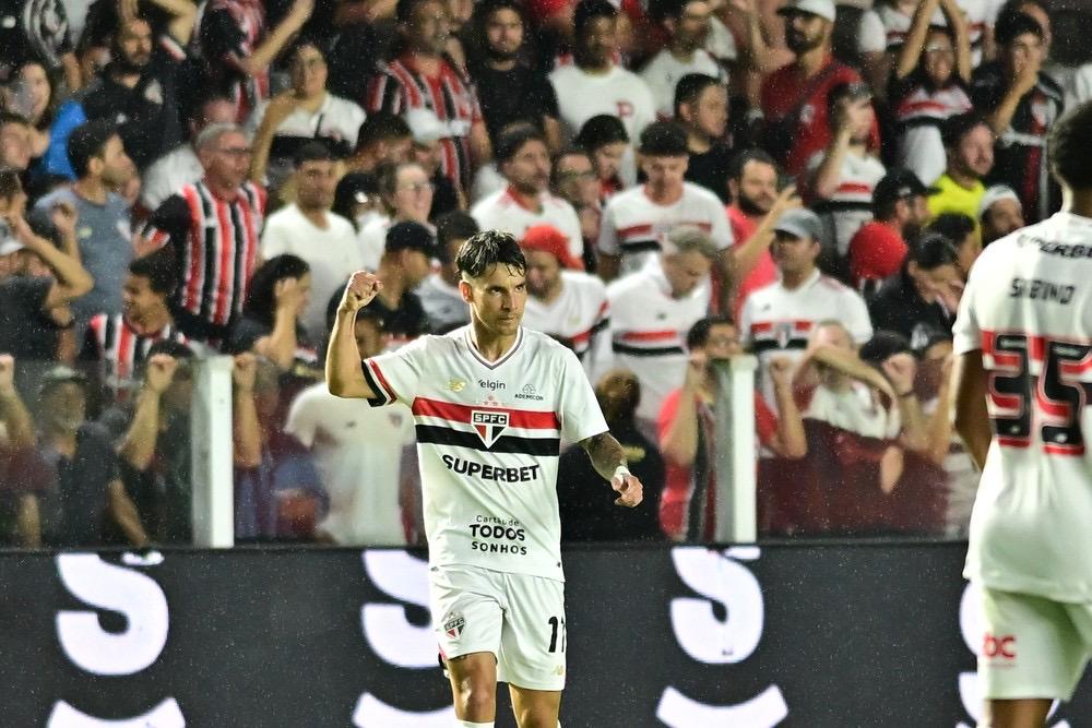 Análise: São Paulo mostra luta na Vila e conquista ponto importante contra o Flamengo