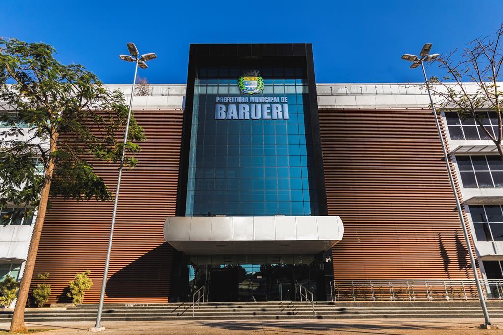 Confira o que abre e fecha na Prefeitura de Barueri durante o Réveillon