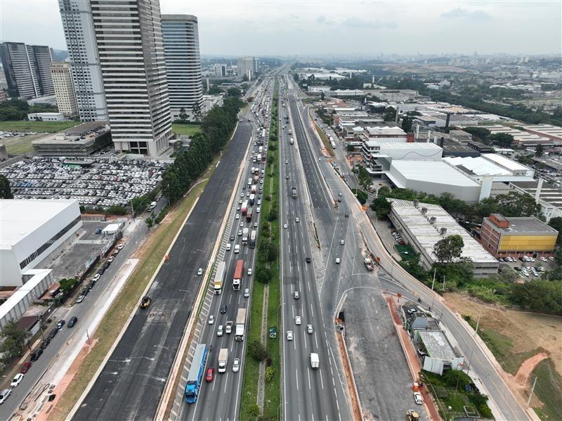 Mobilidade Urbana de Barueri informa sobre interdições na Castello Branco até o dia 12