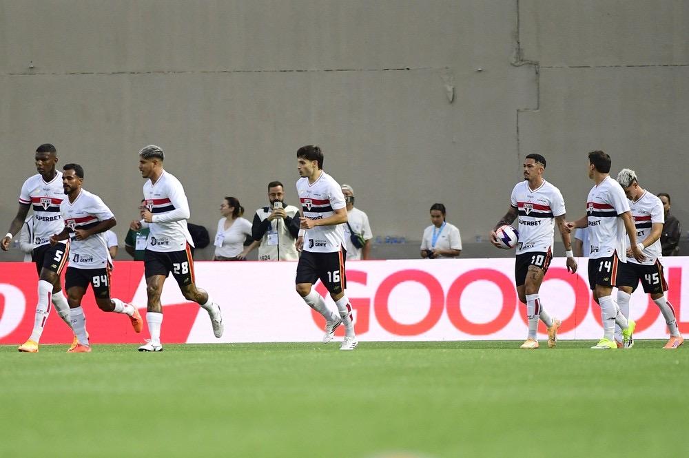 A luta do São Paulo em 2026 é contra o rebaixamento