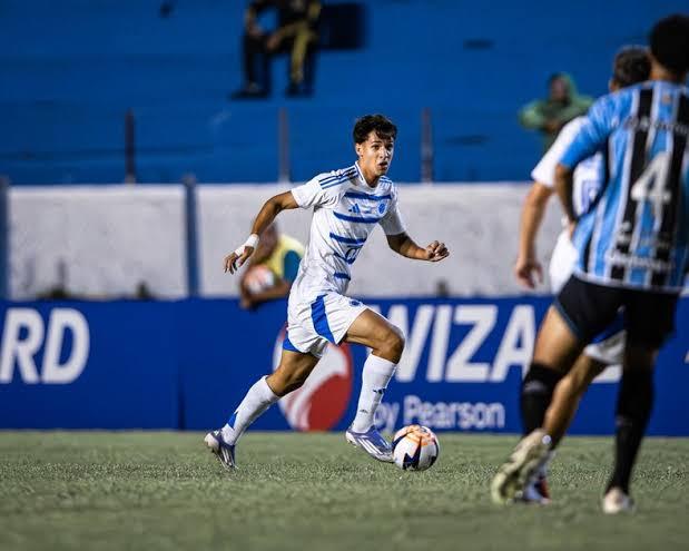 Cruzeiro vence Grêmio de virada e vai à final da Copa São Paulo de Futebol Júnior