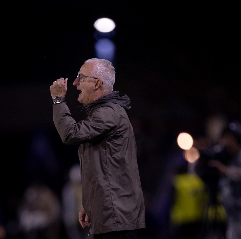 Dorival diz esperar mais reforços no Corinthians e alerta sobre Paulistão: 