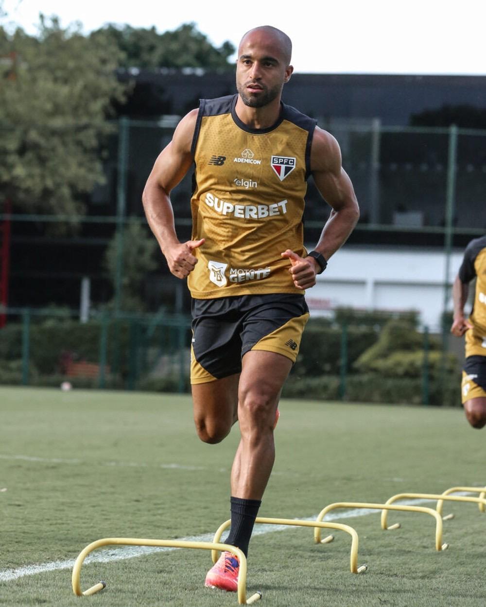 Escalação: Calleri será desfalque, e São Paulo encerra preparação para estreia em 2026
