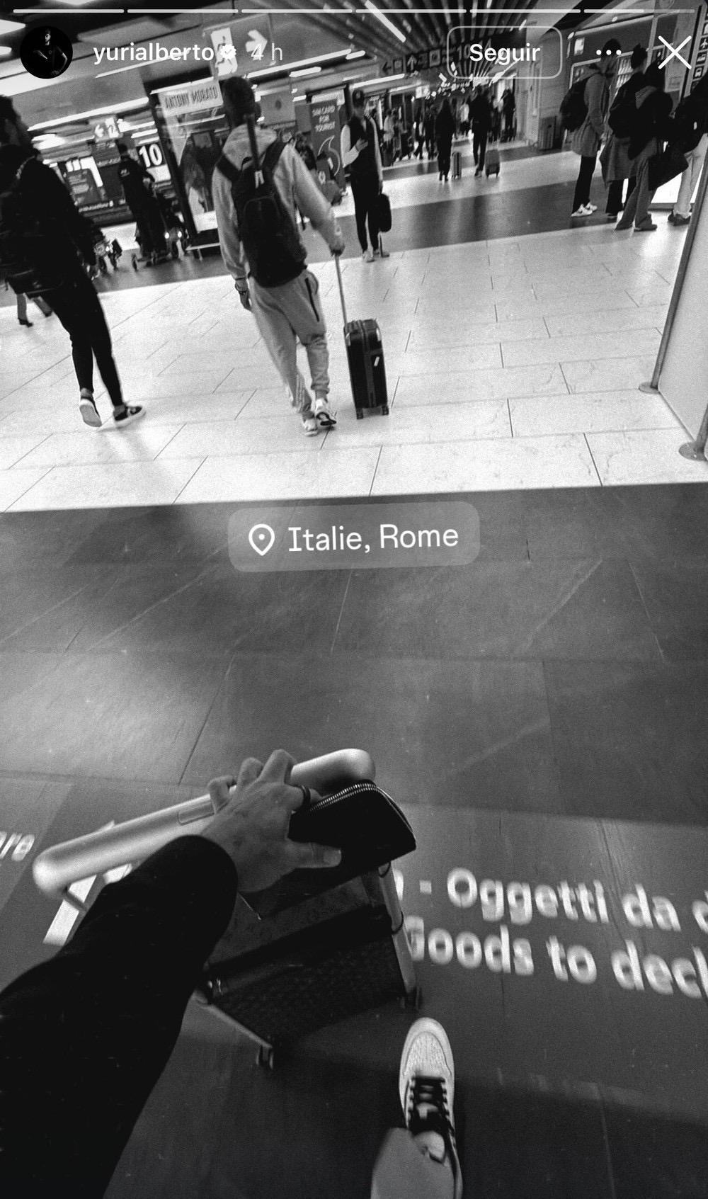 Yuri Alberto viaja para a Itália e não se reapresenta com o elenco do Corinthians