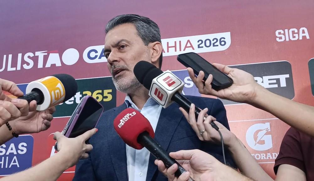 Dirigente do São Paulo minimiza sintético e confia em Lucas na semi: 