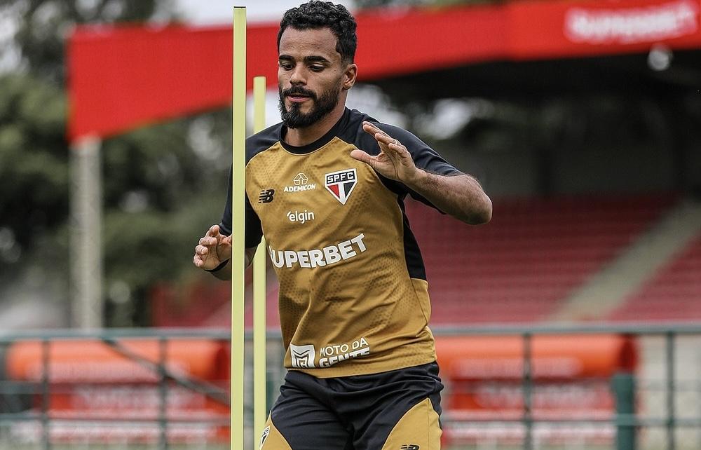 Escalação do São Paulo: Danielzinho não treina e vira desfalque contra o Coritiba