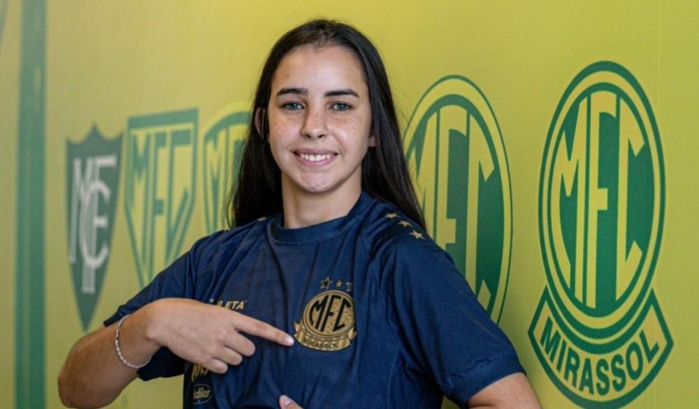 Mirassol anuncia treinadora de 19 anos para a equipe sub-15 feminina