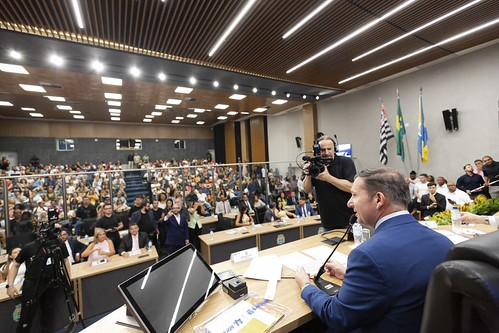 Autoridades destacam progresso e desenvolvimento no aniversário de Barueri